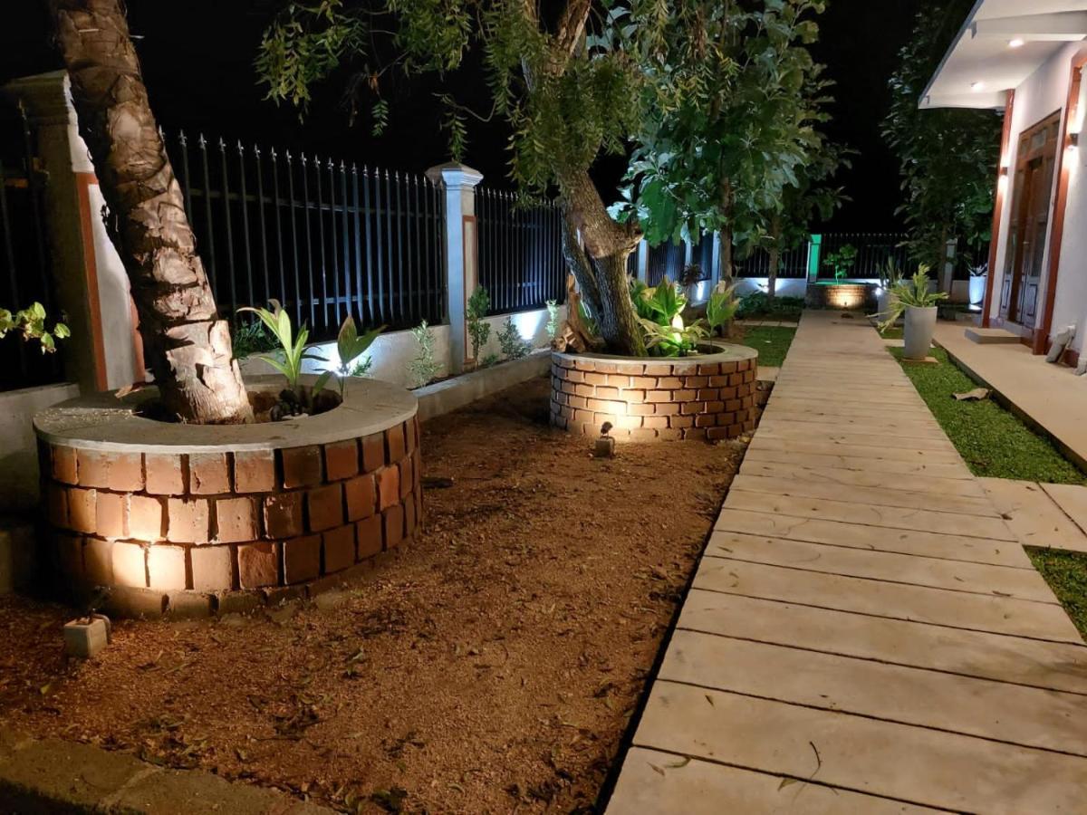 Green Shield Resort Anuradhapura Eksteriør bilde
