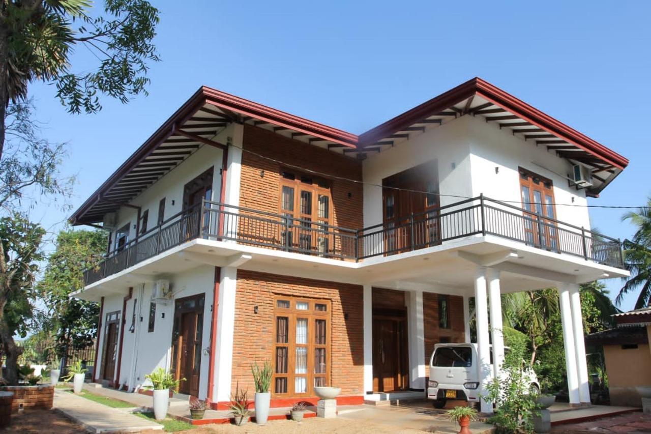 Green Shield Resort Anuradhapura Eksteriør bilde