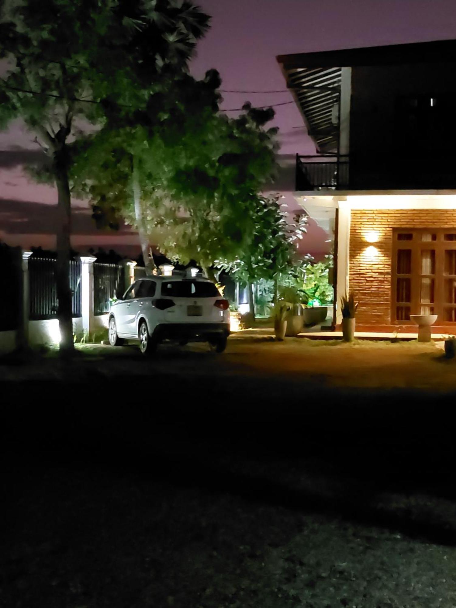 Green Shield Resort Anuradhapura Eksteriør bilde